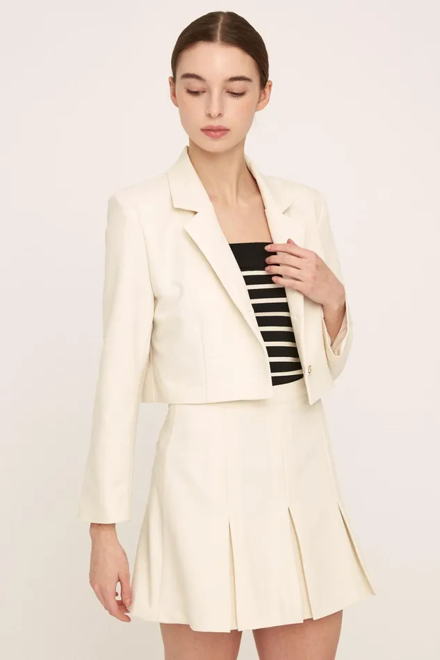Storets Amelia Cropped Blazer Jacket Women Blazer Storets Amelia Cropped Blazer Jacket Women Blazer