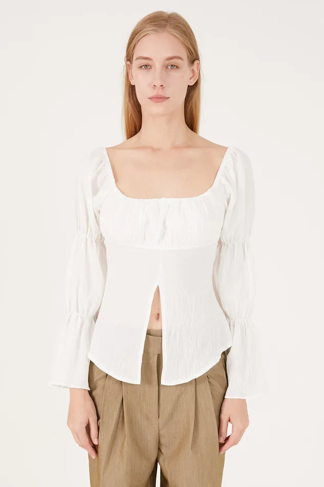 Storets Danna Balloon Sleeve W Front Slit Blouse Women Shirts and Blouses