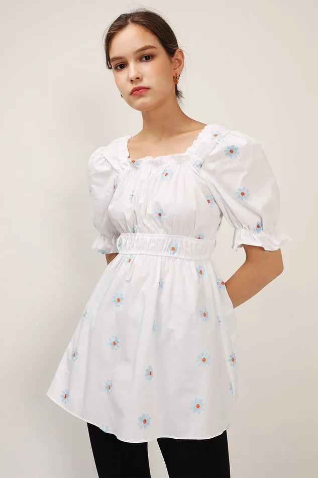 Storets Elle Daisy Embroidery Puffed Dress Women Mini Dresses