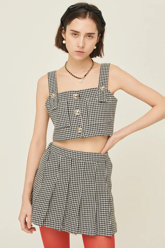 Storets Haley Buttoned Crop Top Women Tops Storets Haley Buttoned Crop Top Women Tops