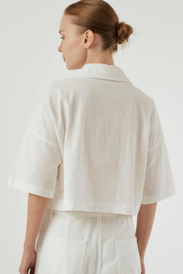 Storets Lauren Crinkle Cropped Shirt Women Shirts and Blouses Storets Lauren Crinkle Cropped Shirt Women Shirts and Blouses