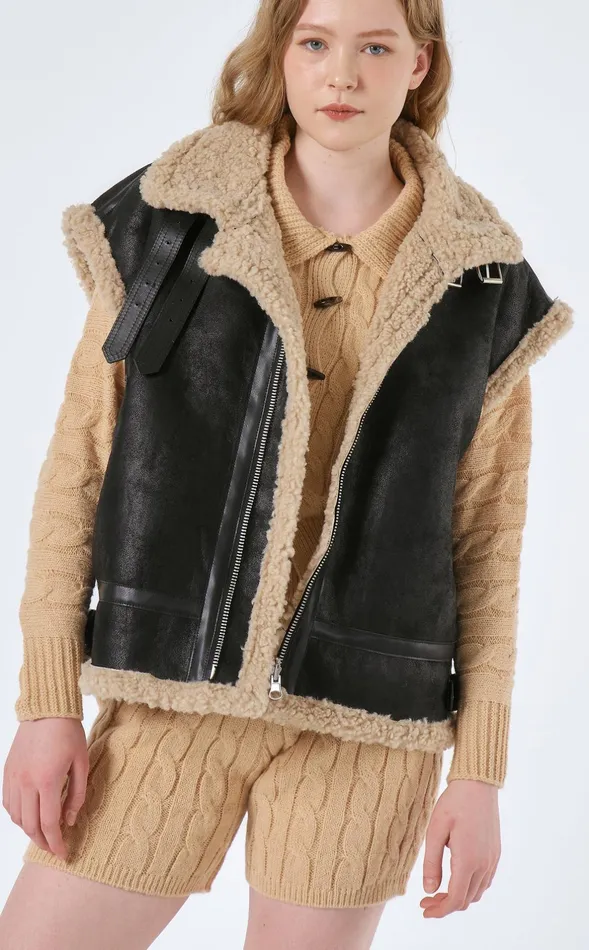 Storets Maddie Oversized Shearling Vest Coat Women Jackets and Coats Storets Maddie Oversized Shearling Vest Coat Women Jackets and Coats