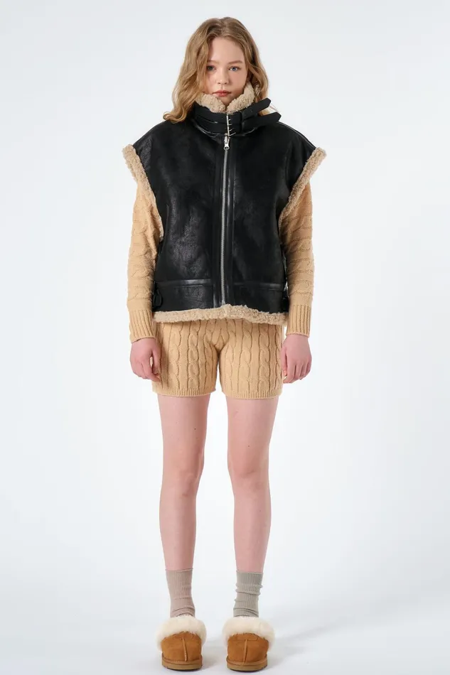 Storets Maddie Oversized Shearling Vest Coat Women Jackets and Coats Storets Maddie Oversized Shearling Vest Coat Women Jackets and Coats