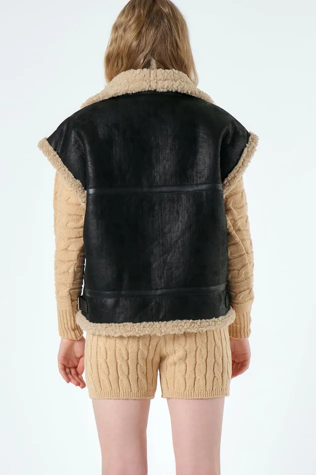 Storets Maddie Oversized Shearling Vest Coat Women Jackets and Coats Storets Maddie Oversized Shearling Vest Coat Women Jackets and Coats