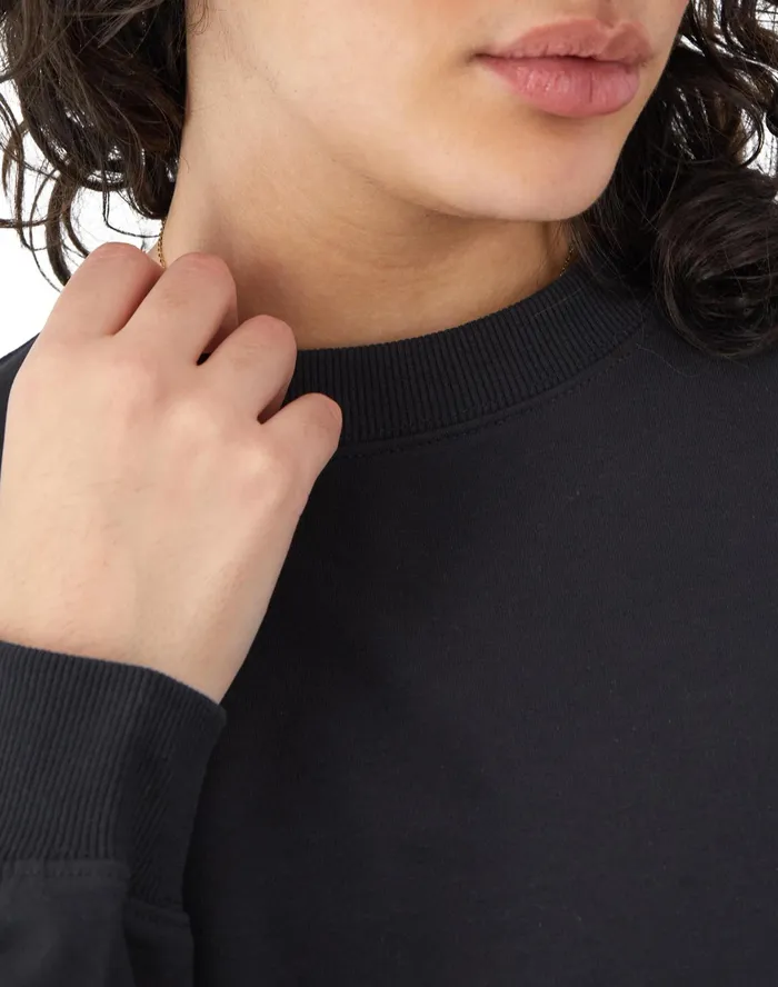 Stretch French Terry Crewneck Sweatshirt C Logo Black Women Champion Hoodies and Sweatshirts