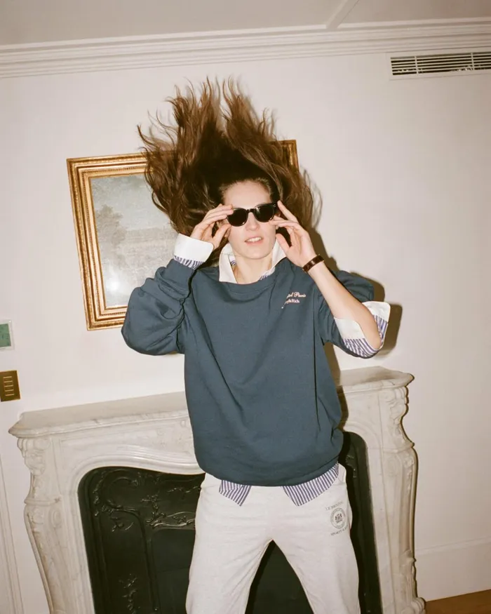 Sweatshirts Women Sporty and Rich Faubourg Crewneck 8211 NavyCream