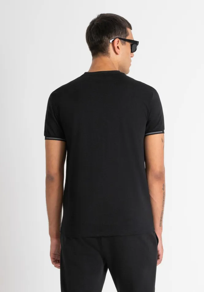 TShirts And Polo Men Antony Morato Slim Fit TShirt In Black Cotton Jersey With Rubberised Tiger Logo Black