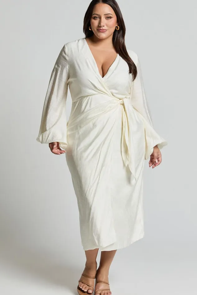 Taylor Midi Dress 8211 Long Sleeve Wrap Dress In White Women Showpo Curve Clothes