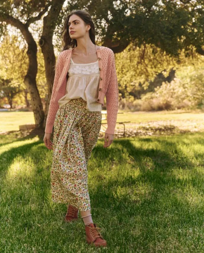 Tops Women039s The Great The Stable Cardigan Natural Dyed Acacia