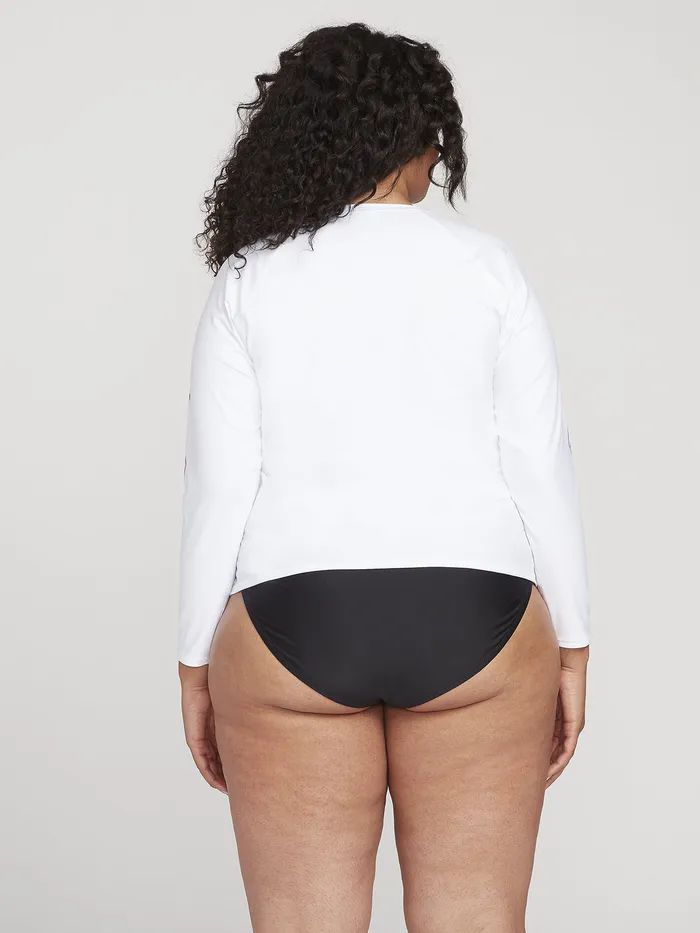 Volcom Rashguards Simply Core Long Sleeve UPF 50 Plus Size Rashguard 8211 White White 8211 Womens