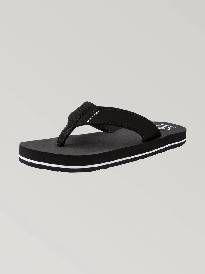 Volcom Sandals Big Boys Victor Sandal 8211 Black Black 8211 Boys