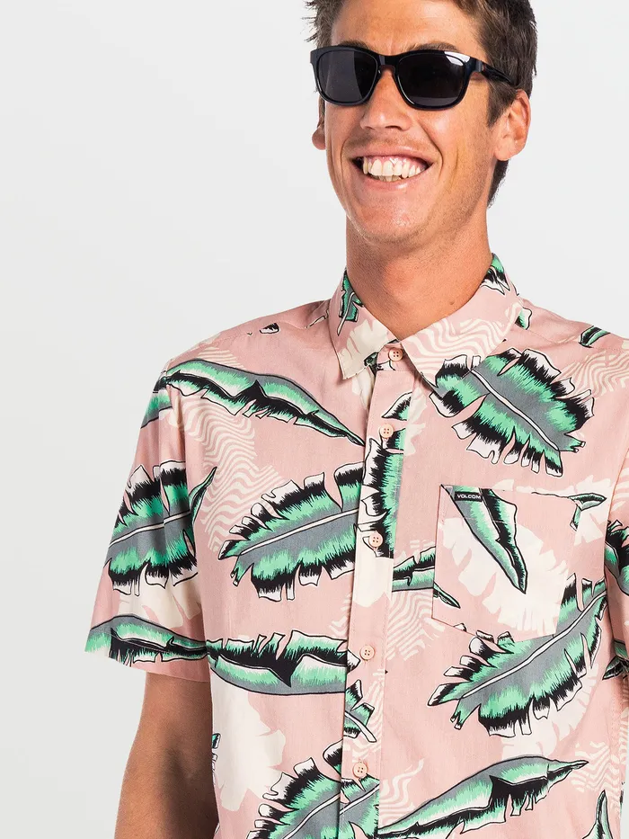 Volcom Shirts and Flannels Detoonator Short Sleeve 8211 Misty Rose Misty Rose 8211 Mens