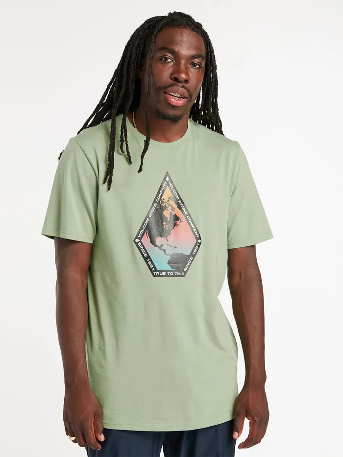 Volcom TShirts and Tanks Global Stone Short Sleeve Tee 8211 Basil Basil 8211 Mens