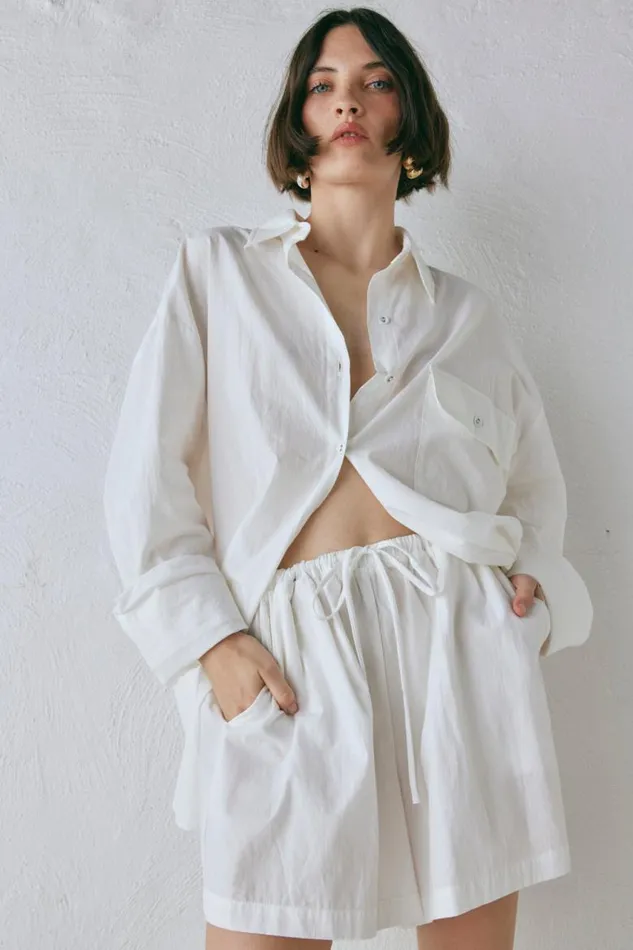 VRG GRL Annika Shorts White Women Sets