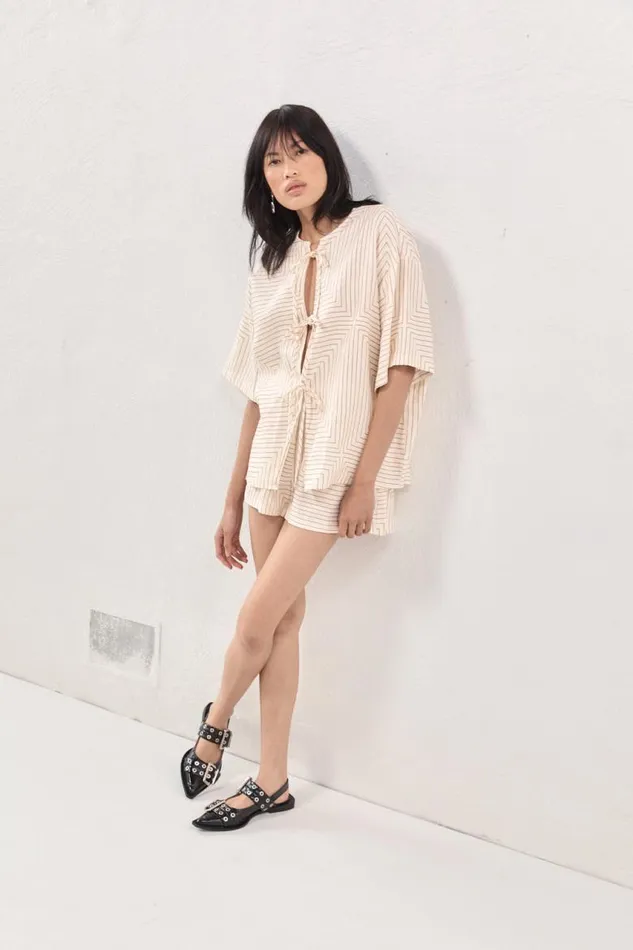 VRG GRL Naomi Linen Smock Top Juno Women Short Sleeve