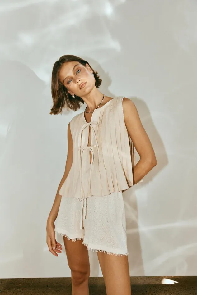 VRG GRL Valeria Linen Top Oatmeal Women Sleeveless