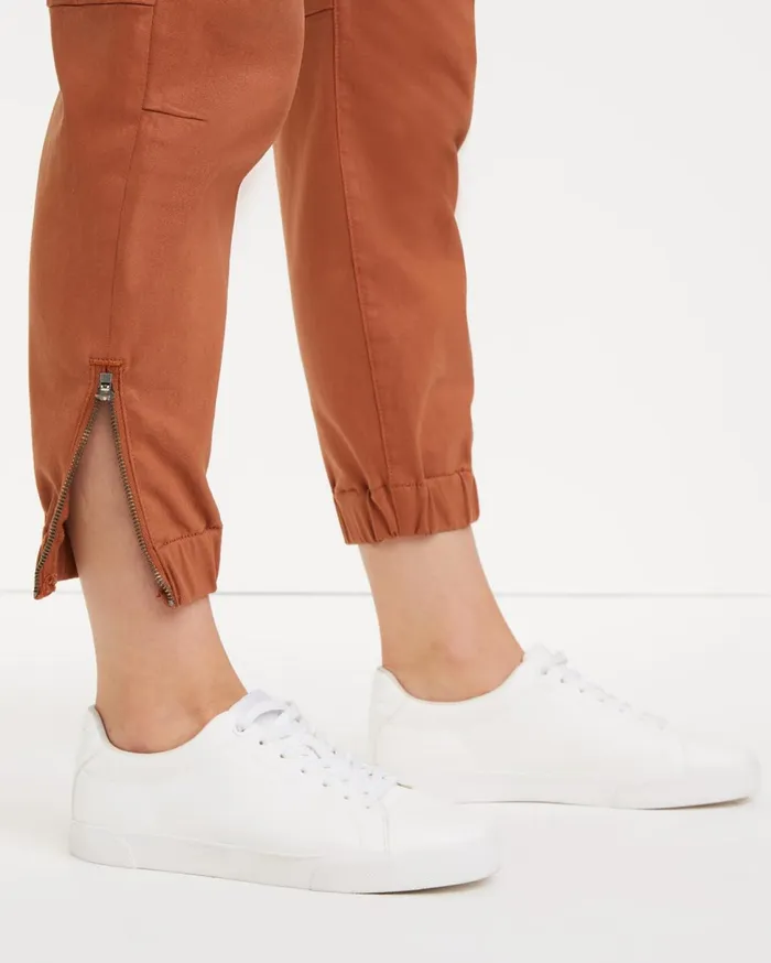Women 7 For All Mankind Pants Darted Boyfriend Jogger In Coated Spice