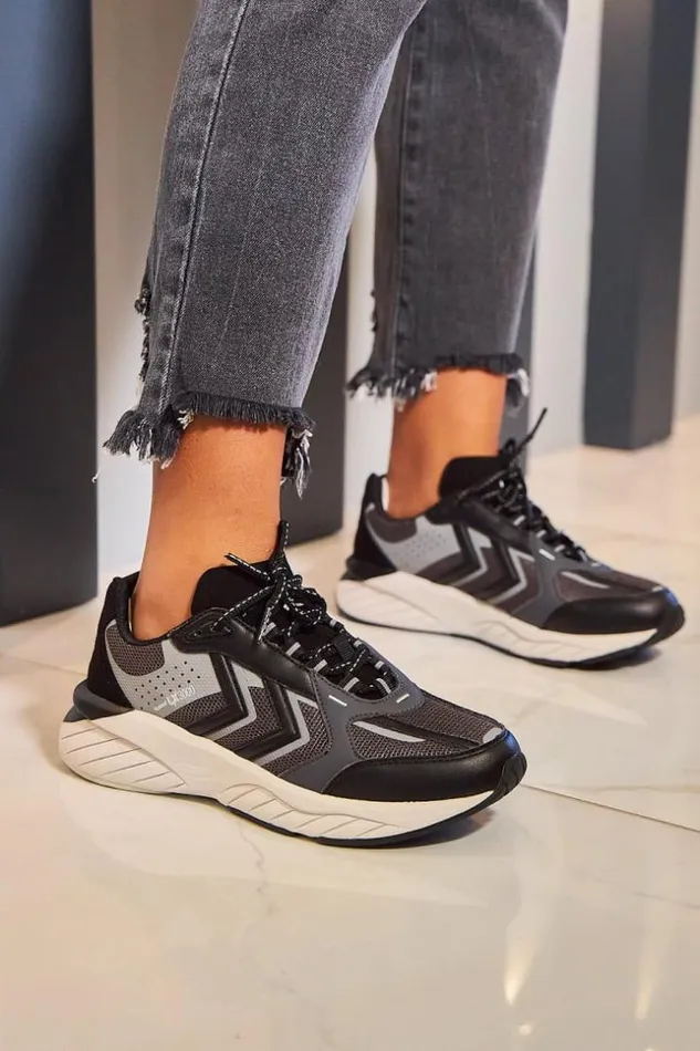 Women Baskets Reach Lx 3000 Noir Hummel 8211 209039 Black Brentiny Paris Sneakers