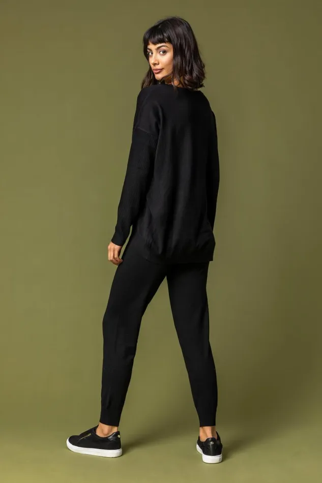 Women Black Animal Heart Print Jumper Roman Knitwear
