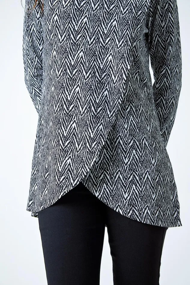 Women Black Geo Print Wrap Front Cowl Neck Stretch Top Roman Tops