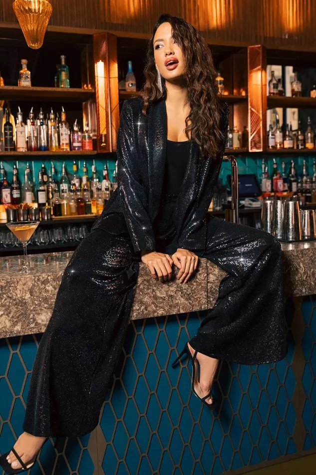Women Black Sequin Shawl Collar Blazer Roman Jackets