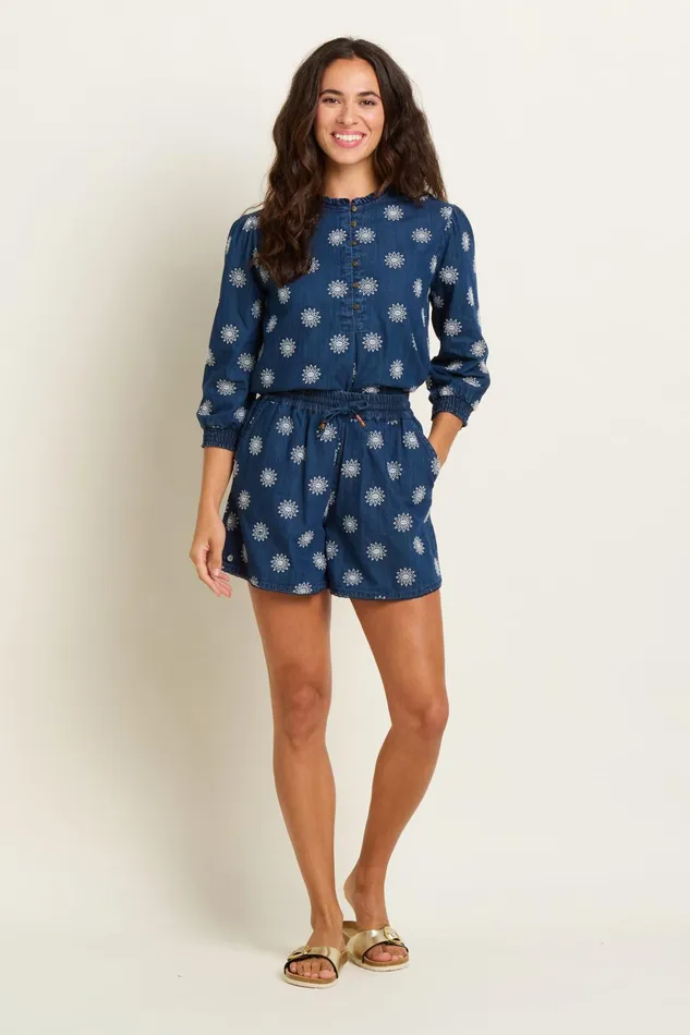 Women Brakeburn Trousers Skirts and Shorts Blue Daisy Short