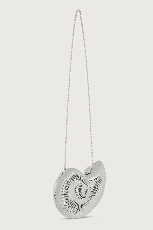 Women Clutch Bags Lavish Alice LUNA Metallic Sundial Shell Clutch Bag In Silver Silver