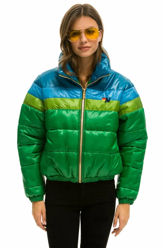 Women COLOR BLOCK LUXE APRES PUFFER JACKET 8211 AMAZON GLOSSY Aviator Nation Outerwear
