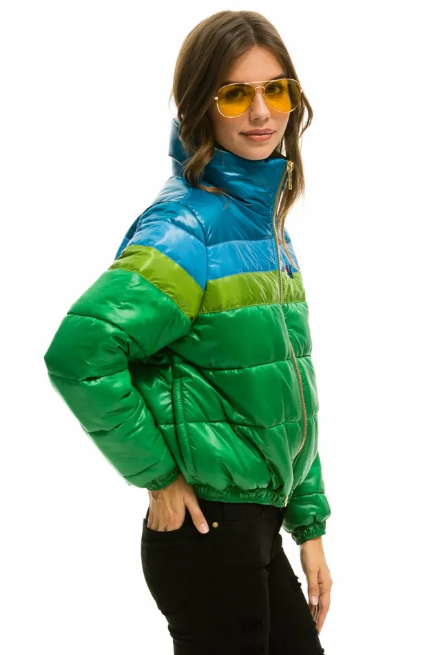 Women COLOR BLOCK LUXE APRES PUFFER JACKET 8211 AMAZON GLOSSY Aviator Nation Outerwear Women COLOR BLOCK LUXE APRES PUFFER JACKET 8211 AMAZON GLOSSY Aviator Nation Outerwear