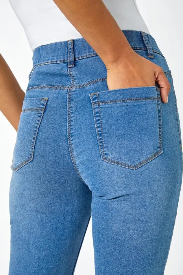 Women Denim Blue Elastic Waist Cropped Denim Jegging Roman Coords