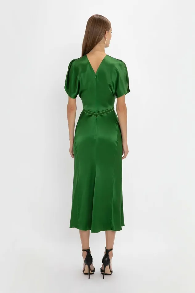 Women Dresses Victoria Beckham Gathered Waist Midi Dress In Emerald