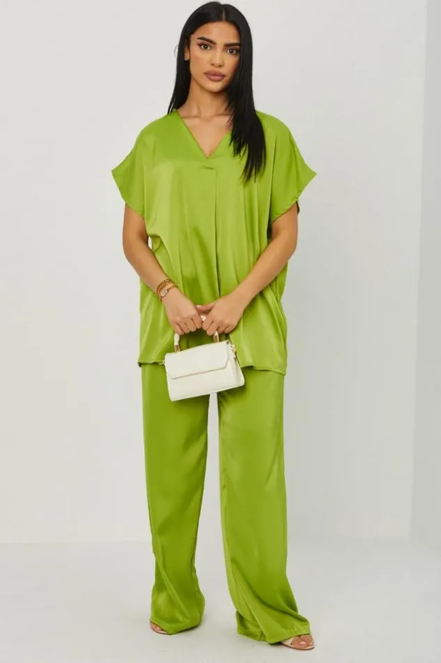 Women Ensemble 2 Pices Blouse Pantalon Satin Vert Green Brentiny Paris Sets With Top Bottoms Women Ensemble 2 Pices Blouse Pantalon Satin Vert Green Brentiny Paris Sets With Top Bottoms