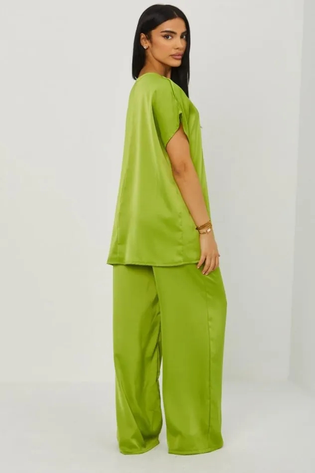 Women Ensemble 2 Pices Blouse Pantalon Satin Vert Green Brentiny Paris Sets With Top Bottoms Women Ensemble 2 Pices Blouse Pantalon Satin Vert Green Brentiny Paris Sets With Top Bottoms