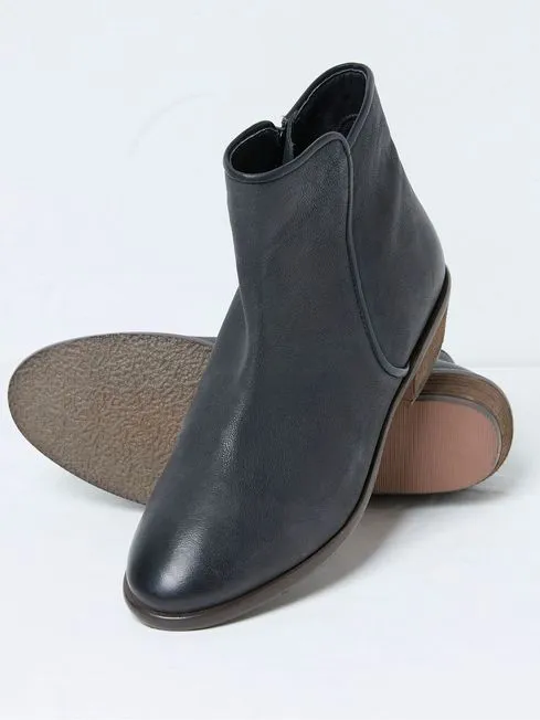 Women Fatface Boots Felicity Black Ankle Boots