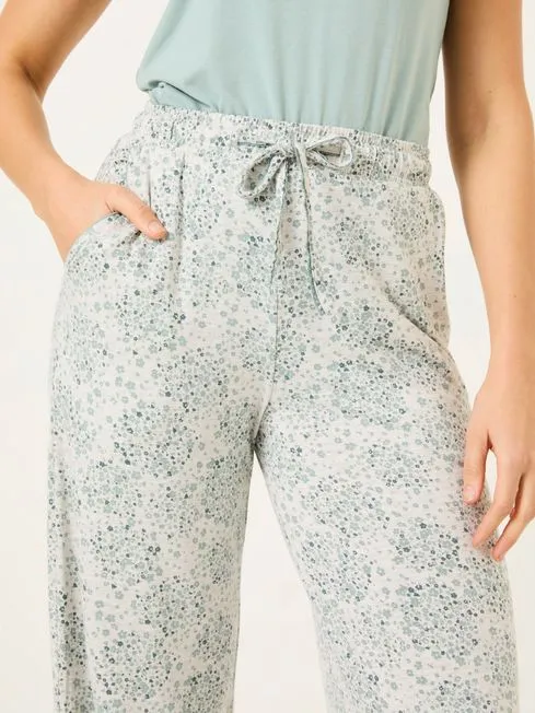 Women Fatface Pajamas and Nightwear Lola Grey Lola Floral Jersey Pyjama Bottoms Women Fatface Pajamas and Nightwear Lola Grey Lola Floral Jersey Pyjama Bottoms