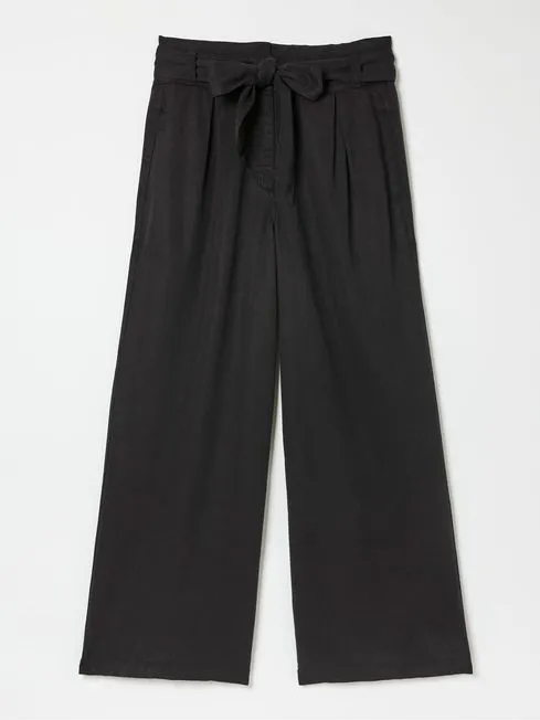 Women Fatface Pants and Leggings Mina Black Cropped Trousers Women Fatface Pants and Leggings Mina Black Cropped Trousers