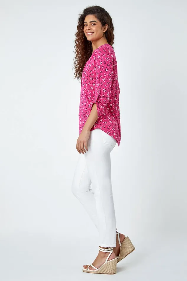 Women Fuchsia Ditsy Floral Notch Neck Stretch Top Roman Tops