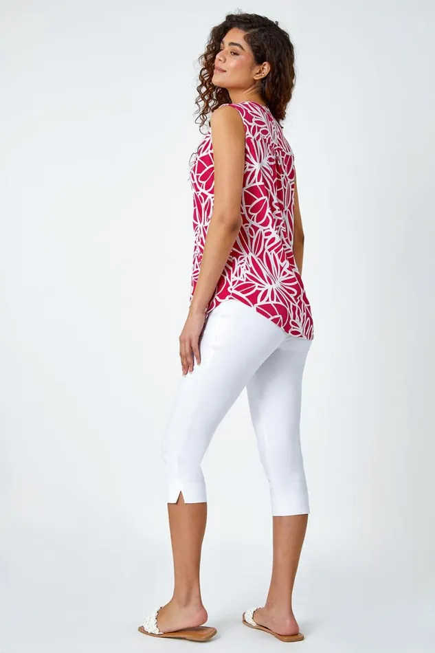 Women Fuchsia Sleeveless VNeck Linear Print Stretch Top Roman Tops