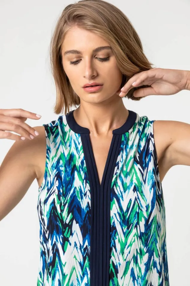Women Green Abstract Print Notch Neck Sleeveless Top Roman Tops