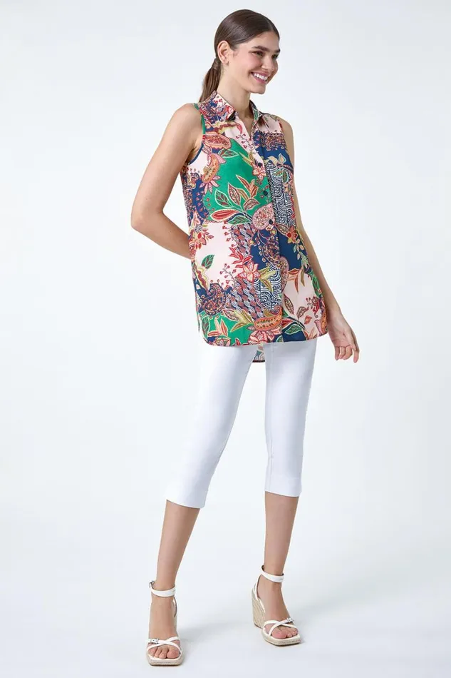 Women Green Paisley Floral Print Sleeveless Button Blouse Roman Tops