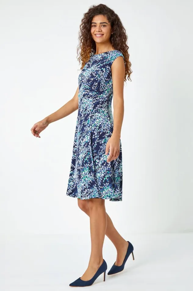 Women Green Textured Floral Print Ruched Dress Roman Dresses