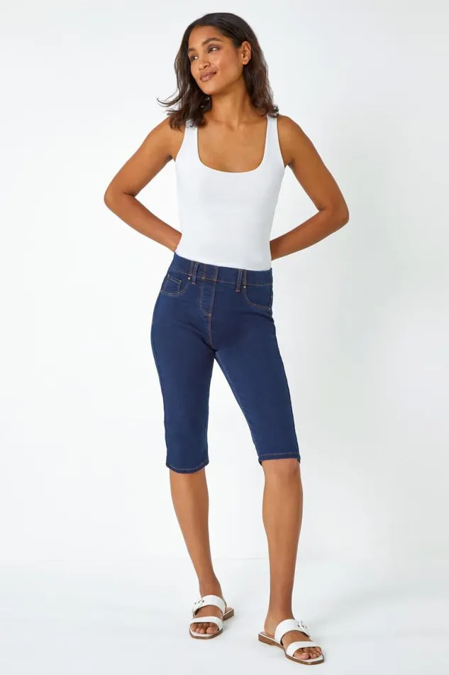 Women Indigo Knee Length Elastic Waist Denim Pedal Pusher Roman Shorts