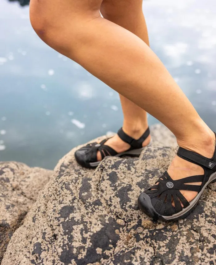 Women KEEN Casual Adventure Sandals 8211 Rose Women KEEN Casual Adventure Sandals 8211 Rose