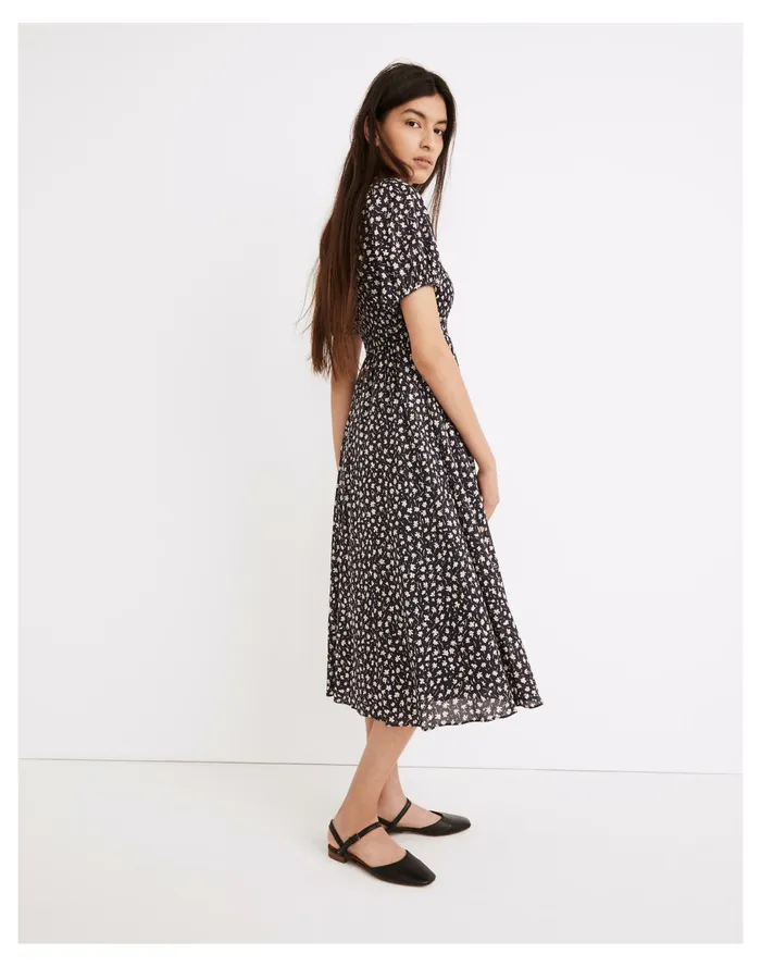 Women Lucie Smocked Button Front Midi Dress In Sweet Floral Crushed Blackberry Madewell Dresses Women Lucie Smocked Button Front Midi Dress In Sweet Floral Crushed Blackberry Madewell Dresses