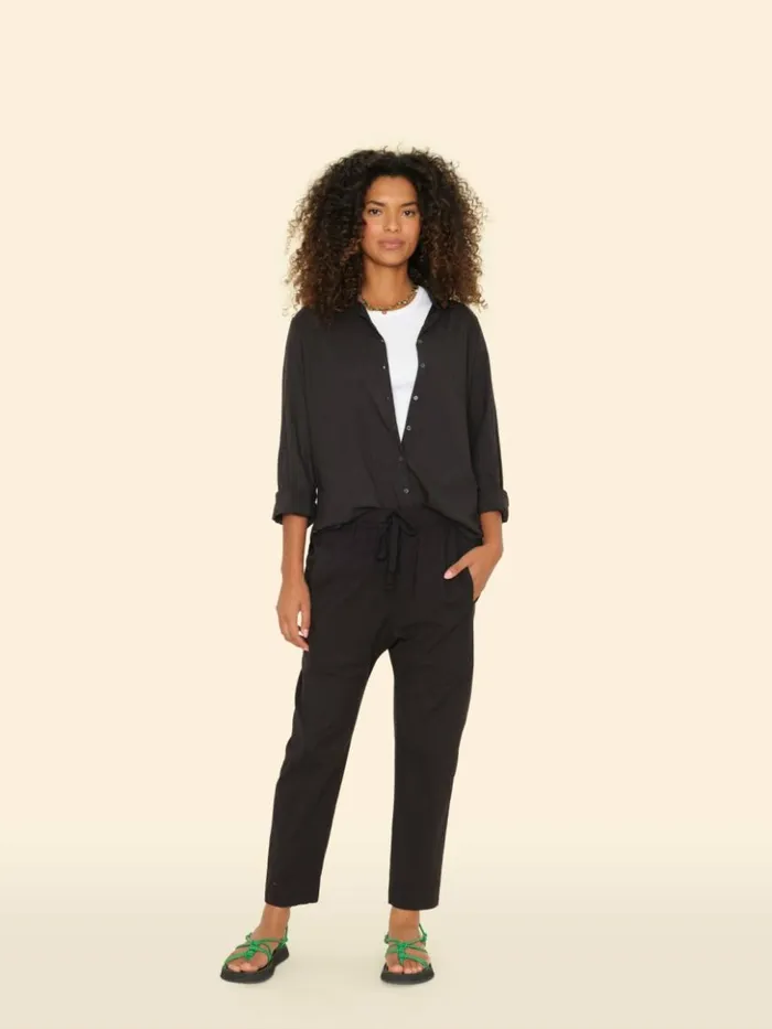 Women Pants and Jumpsuits Xirena Black Draper Pant
