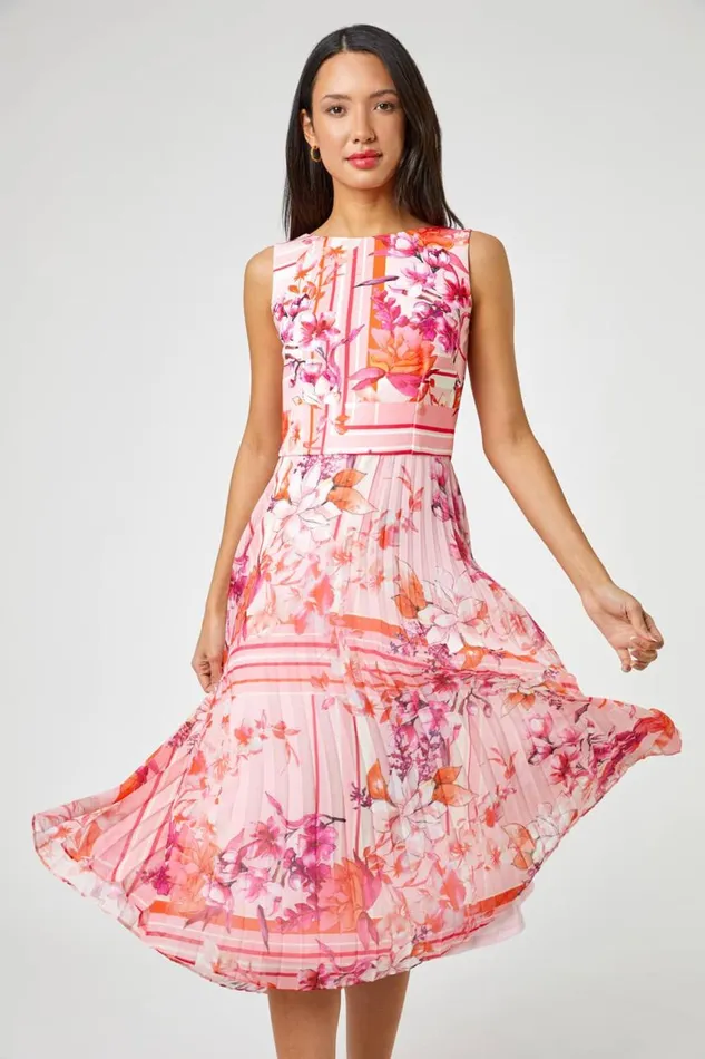 Women Pink Floral Print Fit And Flare Pleated Dress Roman Dresses