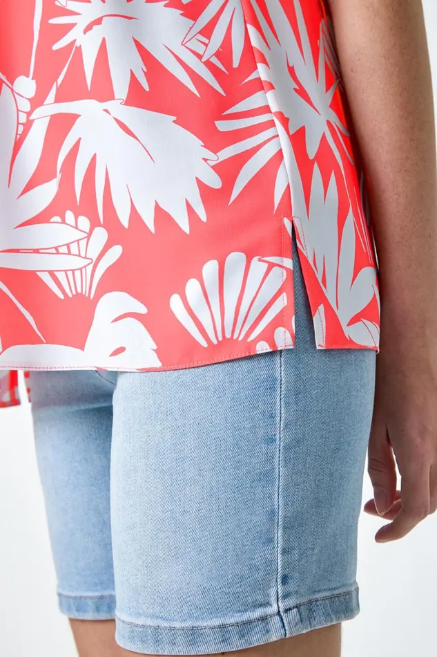 Women Pink Sleeveless VNeck Palm Print Button Cami Top Roman Tops