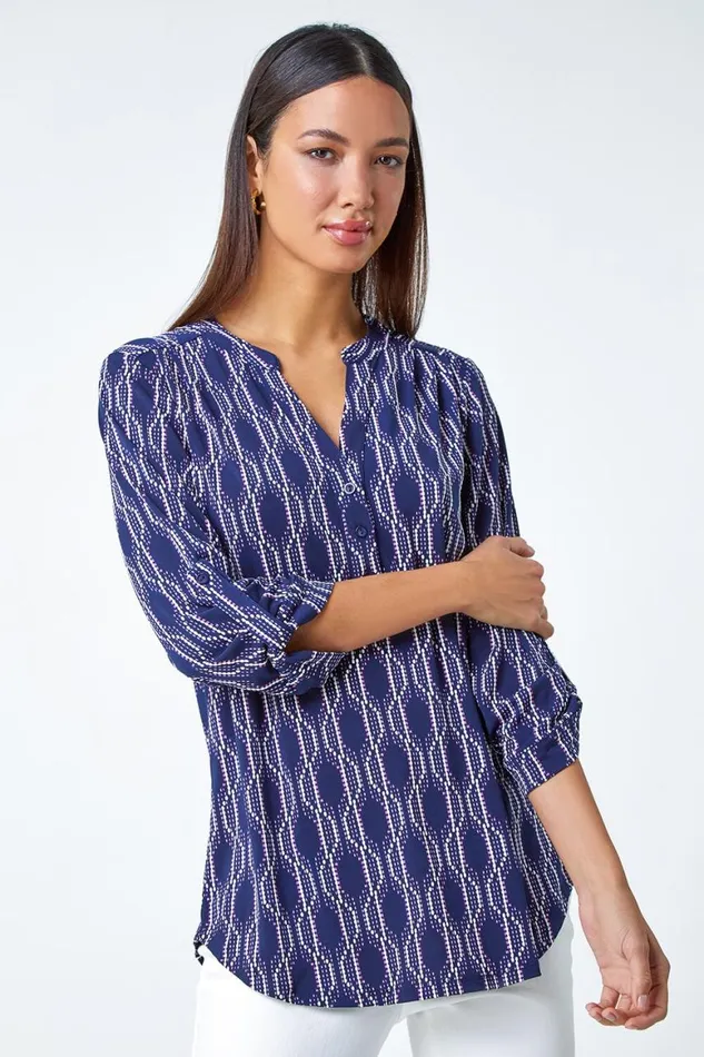 Women Pink Textured Geometric Print VNeck Stretch Shirt Roman Tops