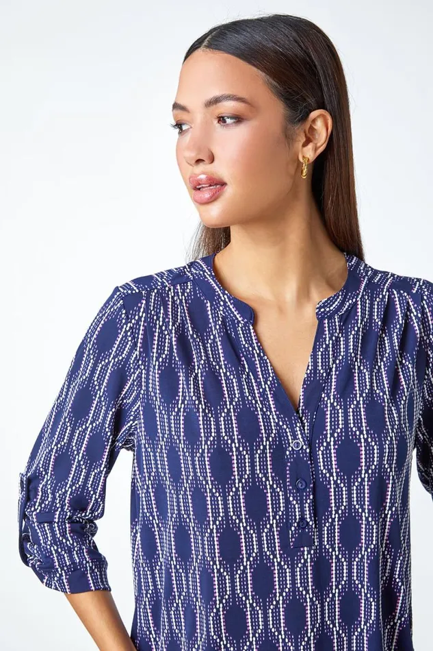 Women Pink Textured Geometric Print VNeck Stretch Shirt Roman Tops