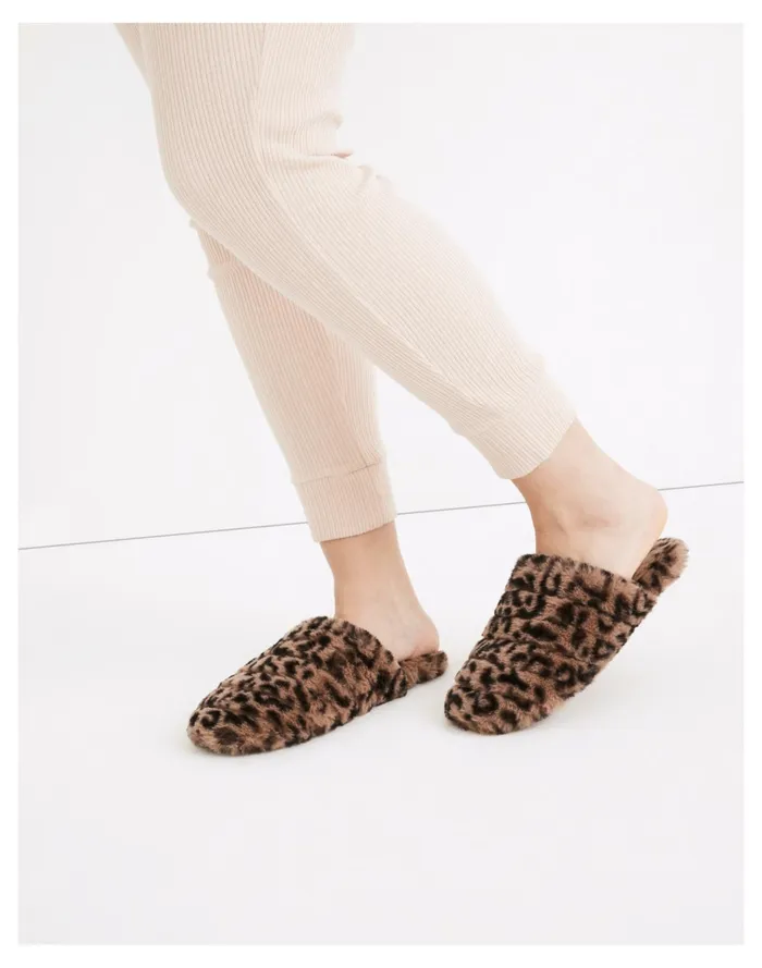 Women Quilted Scuff Slippers In Leopard Recycled Faux Fur Castle Brown Multi Madewell Slippers Women Quilted Scuff Slippers In Leopard Recycled Faux Fur Castle Brown Multi Madewell Slippers